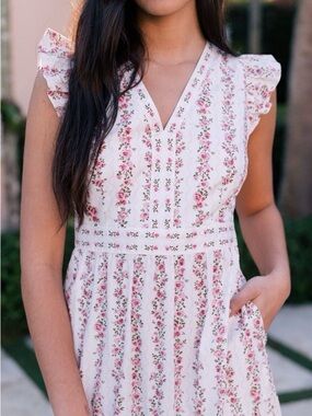 Gal Meets Glam Rosie Dress with Pink Rose Stripe Print